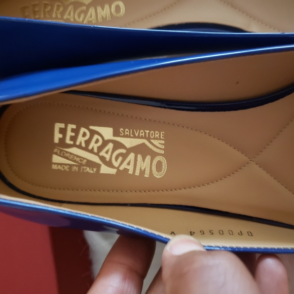 Salvatore Ferragamo Women's Blue Ballet Flats - Picture 3 of 6